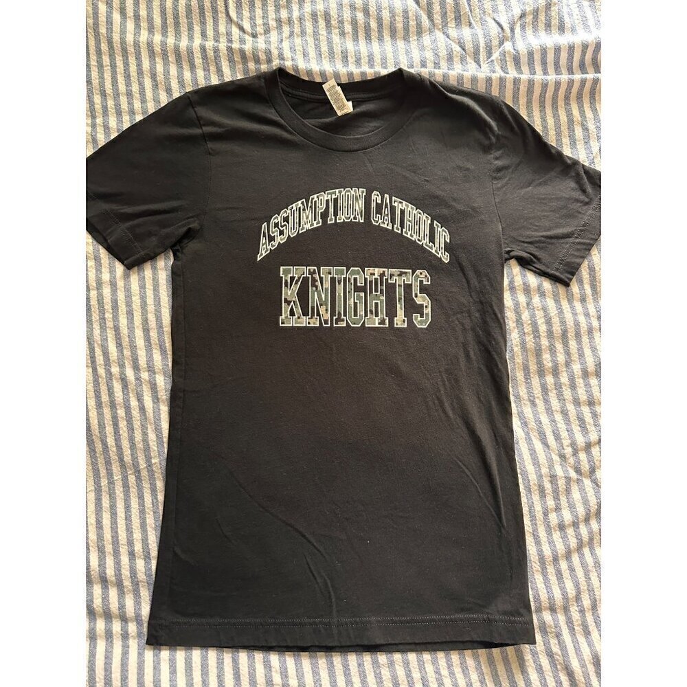 Assumption Catholic Knights T-shirt Mens Size Small